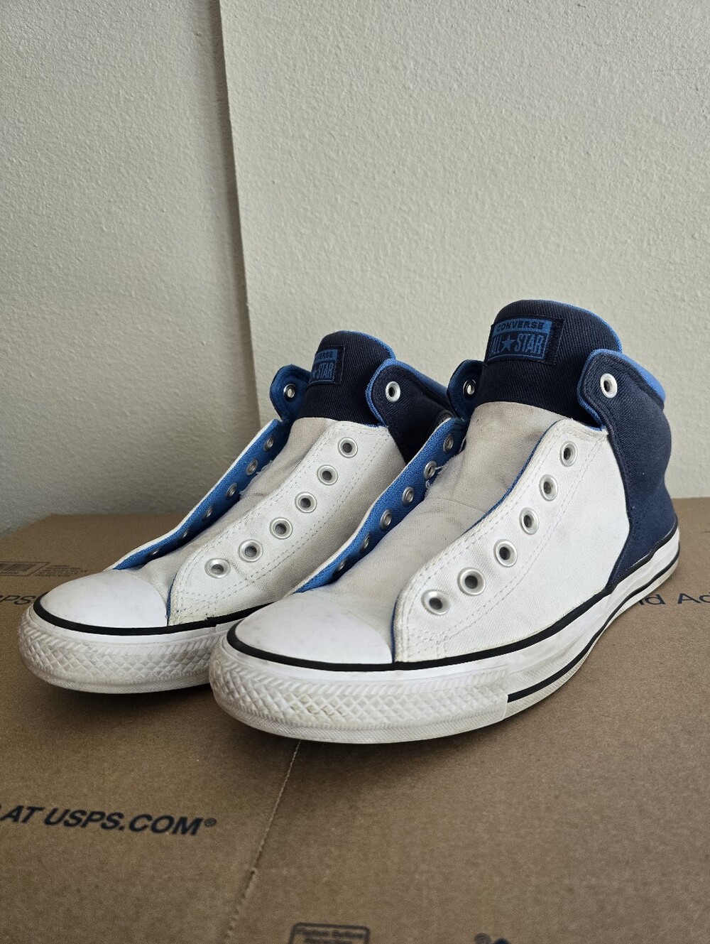 Chuck Taylor All Star Street High Top Casual Sneakers Men's 9 / Women's 11